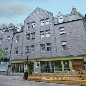 https://rennies-court.hotelsaberdeenuk.com