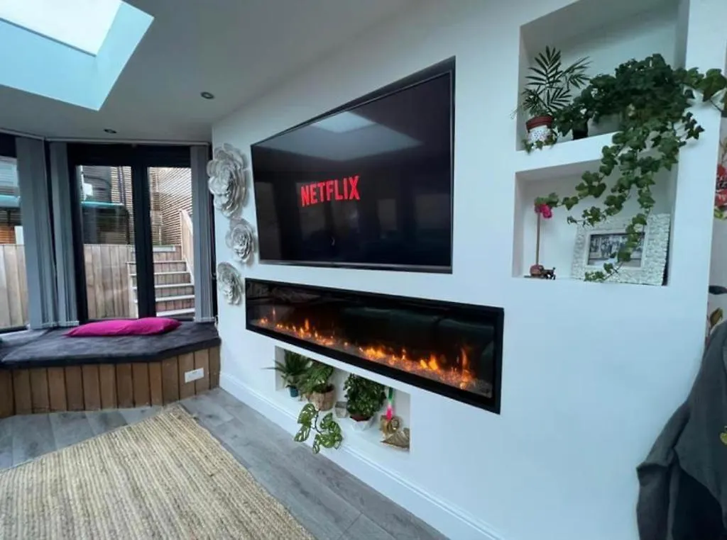 Modern 3 Bed - Sleeps 6 With Hot Tub location